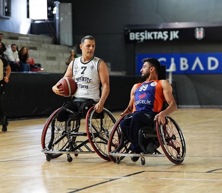Beşiktaş Tüpraş, yarı finale yükseldi!