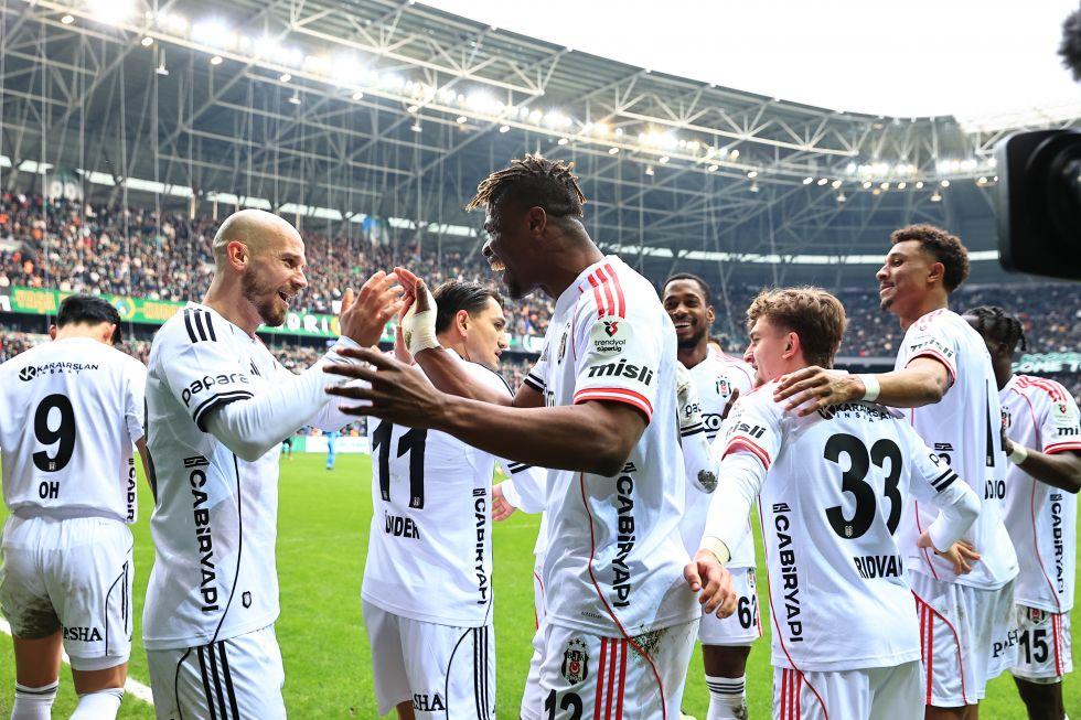 Beşiktaşlı futbolculardan, Kocaelispor galibiyeti sonrası açıklamalar!